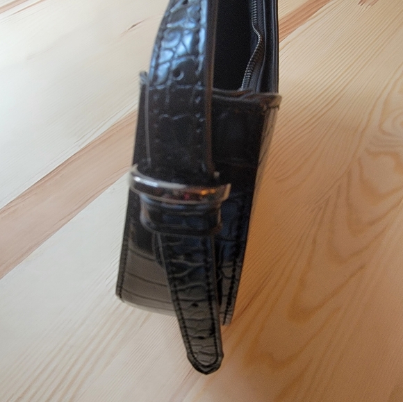 Keyli Moon Purse - Picture 3 of 13